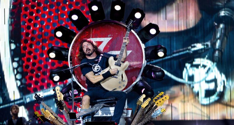Did Dave Grohl Pass Away Or Is It A Hoax? His Death Cause
