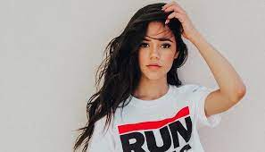 Parents: Jenna Ortega Dad Edward Ortega & Mom Natalie - Is She Related To Kenny Ortega? Here Is What We Know
