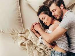 5 reasons why cuddling is good for you