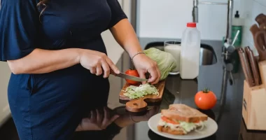 How to Handle Food Poisoning During Pregnancy