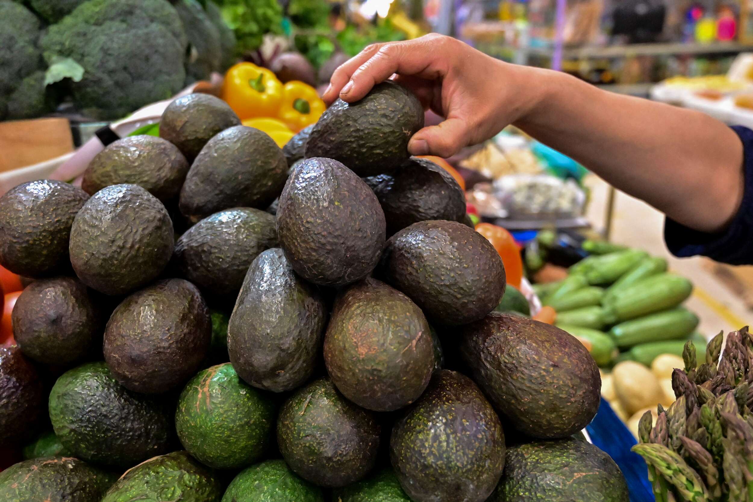 Are Avocados Good for You? 10 Science-Backed Effects of Eating Them