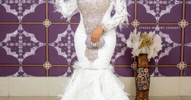6 Elegant Lace Gown Styles For Weddings