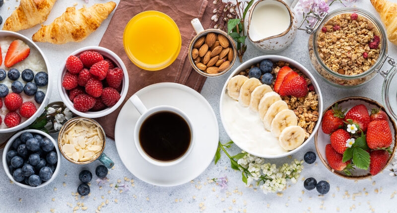 8 Breakfast Habits Wreaking Havoc on Your Body