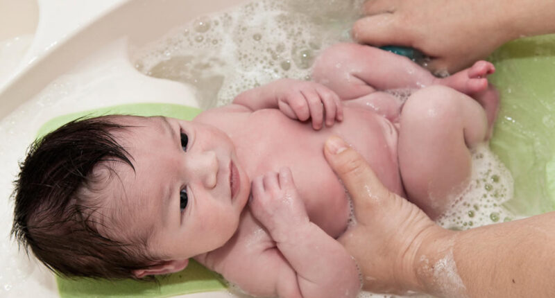 Newborn Care: 8 Things To Know About Baby's First Bath