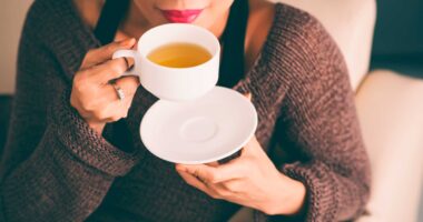 5 Reasons You Should Stop Drinking Tea