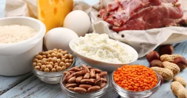 10 Amazing Benefits of Eating Protein, According to Dietitians
